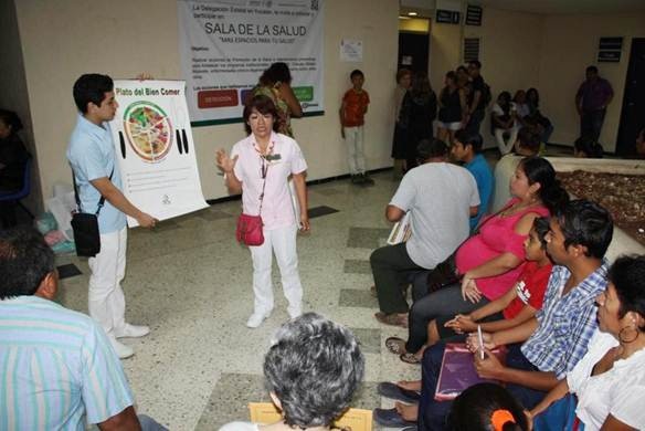 Mientras esperan en unidades médicas del IMSS Yucatán aplican acciones de sala de la salud Mientras esperan en unidades médicas del IMSS Yucatán aplican acciones de sala de la salud