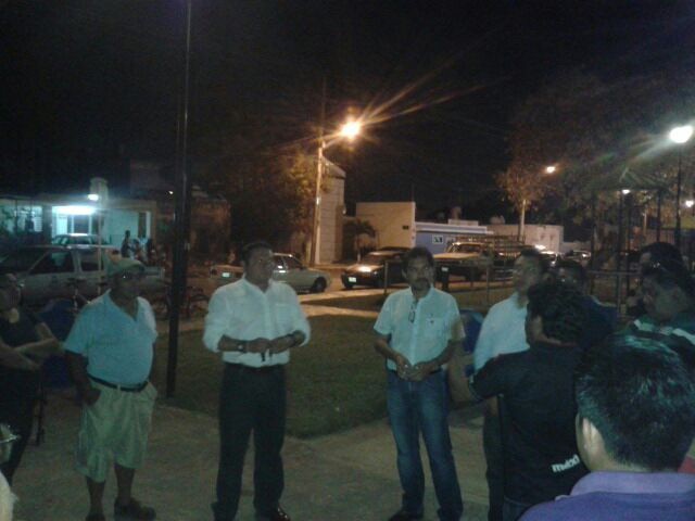 Dialogan autoridades municipales con vecinos de la Dolores Otero Dialogan autoridades municipales con vecinos de la Dolores Otero