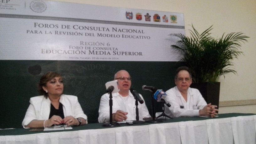 Cuarto foro de consulta regional para la revisión del Modelo Educativo Cuarto foro de consulta regional para la revisión del Modelo Educativo
