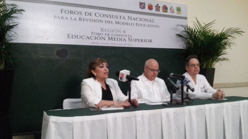 México atrasados 25 años en la Educación Media Superior México atrasados 25 años en la Educación Media Superior