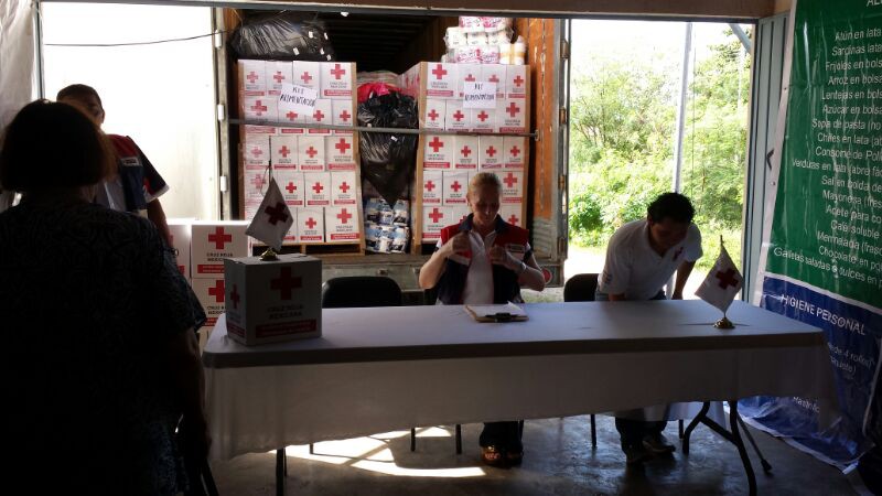Cruz Roja envía 15 toneladas más de víveres, para la gente del Estado de Guerrero Cruz Roja envía 15 toneladas más de víveres, para la gente del Estado de Guerrero