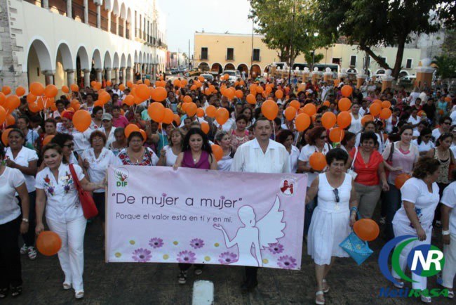 De mujer a mujer, marcha y conferencia en Valladolid. De mujer a mujer, marcha y conferencia en Valladolid.