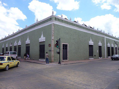 VALLADOLID: Cambiará de sede el Colegio Hispano Mexicano. VALLADOLID: Cambiará de sede el Colegio Hispano Mexicano.