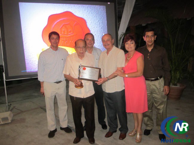 Matisa recibe de CEMEX el premio sello de la casa Matisa recibe de CEMEX el premio sello de la casa