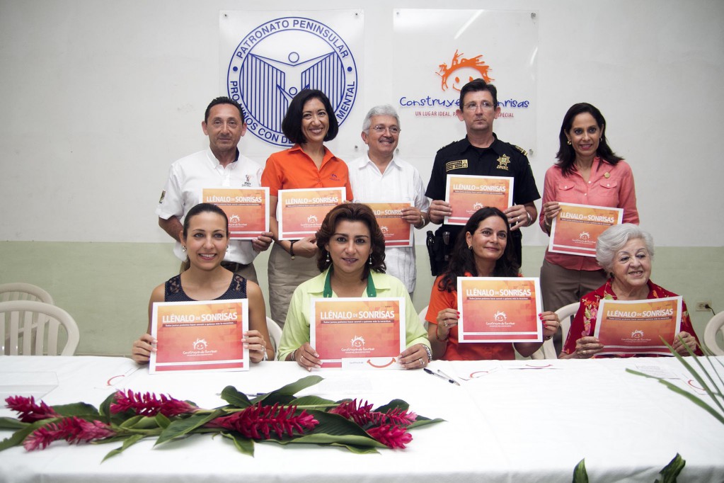 DIF Yucatán se suma a la colecta anual para apoyar a niños con deficiencia mental DIF Yucatán se suma a la colecta anual para apoyar a niños con deficiencia mental