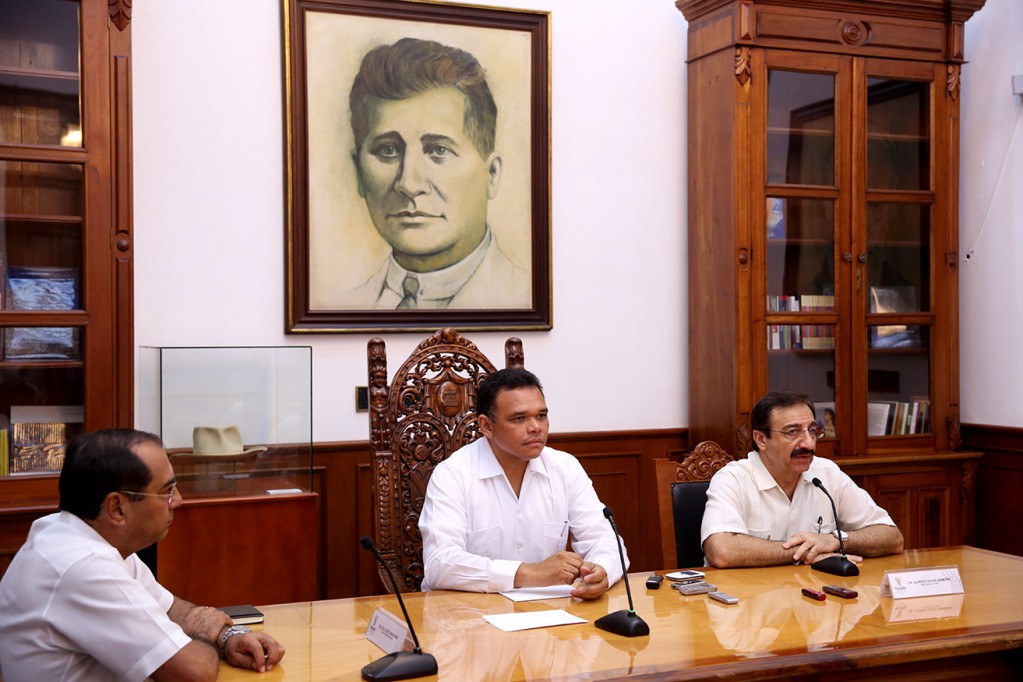 En tiempo y forma el pago de aguinaldo para los trabajadores de la UADY En tiempo y forma el pago de aguinaldo para los trabajadores de la UADY