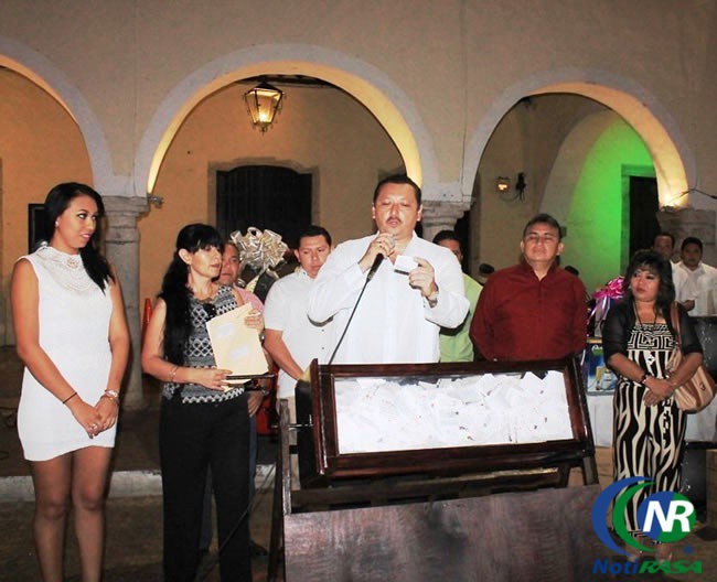 Vallisoletana ganó su auto al pagar su predial, agua y basura Vallisoletana ganó su auto al pagar su predial, agua y basura