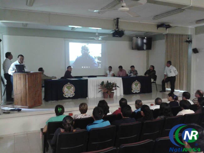 Maestros del instituto tecnológico de Tizimín se capacitan en simuladores de negocios. Maestros del instituto tecnológico de Tizimín se capacitan en simuladores de negocios.