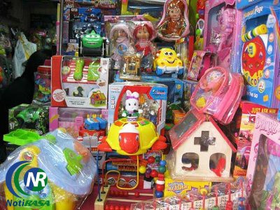 Tiendas de juguetes se alistan para recibir a clientes por el Día del Niño Tiendas de juguetes se alistan para recibir a clientes por el Día del Niño