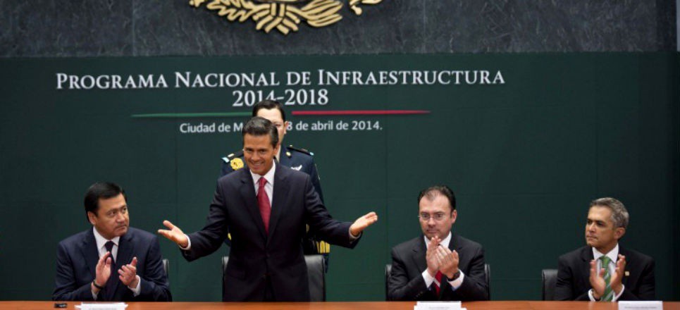 La Federación destinará 42,000 millones para infraestructura en Yucatán durante el sexenio La Federación destinará 42,000 millones para infraestructura en Yucatán durante el sexenio