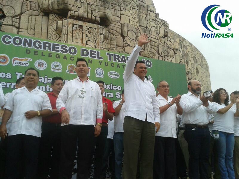 Conmemoran con peticiones del Día del Trabajo Conmemoran con peticiones del Día del Trabajo