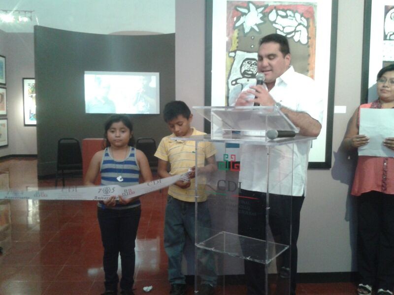 Inauguran obra pictórica de niños de Yaxcopoil en Mérida Inauguran obra pictórica de niños de Yaxcopoil en Mérida