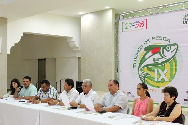 Presentan IX Torneo de Pesca ISSTEY 2014 Presentan IX Torneo de Pesca ISSTEY 2014