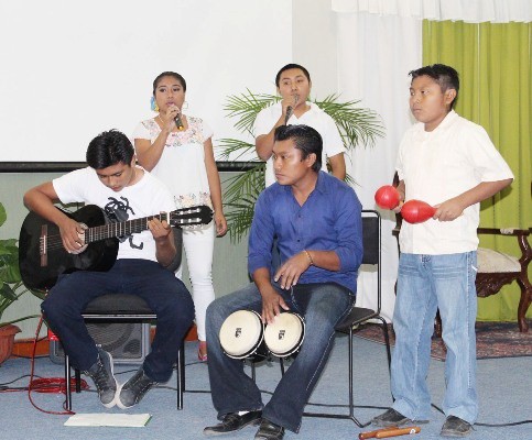 Respaldan proyectos de desarrollo cultural en 14 municipios