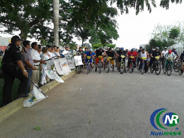Policías de Tizimín se suman al ciclismo Policías de Tizimín se suman al ciclismo