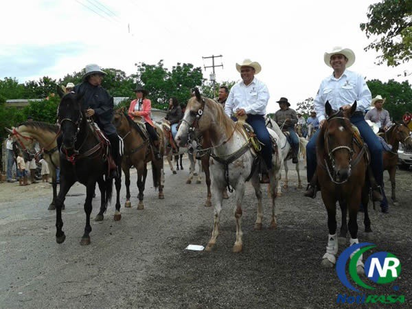 Realizan 4ta Cabalgata Bridón 2014 en Tizimín Realizan 4ta Cabalgata Bridón 2014 en Tizimín