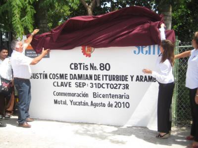 Alumnos del CBTIS 80 de Motul se quejan malos tratos Alumnos del CBTIS 80 de Motul se quejan malos tratos
