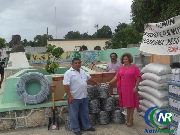 34 campesinos de la CNC reciben apoyos, en Tizimín 34 campesinos de la CNC reciben apoyos, en Tizimín