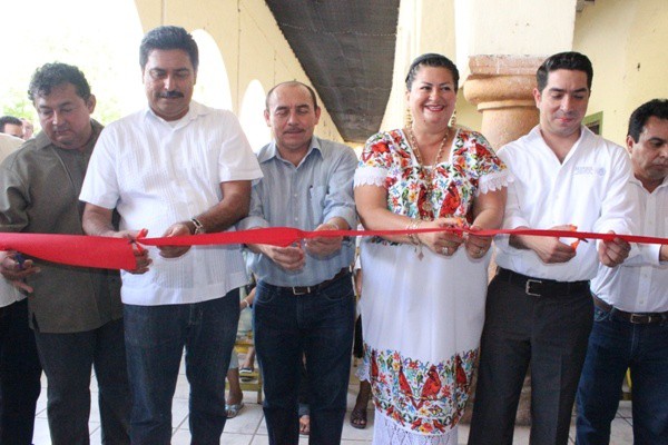 Un éxito la primera Feria de Programas y Servicios Federales en Tekax Un éxito la primera Feria de Programas y Servicios Federales en Tekax