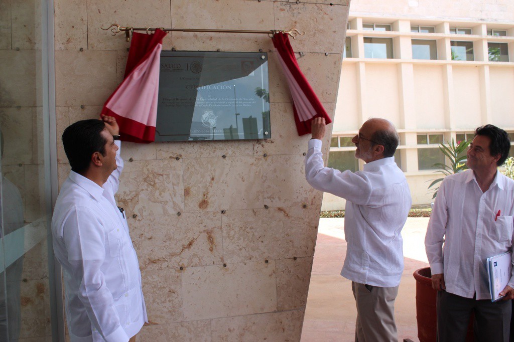 Recibe el Hospital Regional de Alta Especialidad, una distinción nacional Recibe el Hospital Regional de Alta Especialidad, una distinción nacional