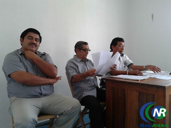 Denuncian agrupaciones de taxis de Tizimín que autoridades de transporte no han resuelto sus peticiones Denuncian agrupaciones de taxis de Tizimín que autoridades de transporte no han resuelto sus peticiones
