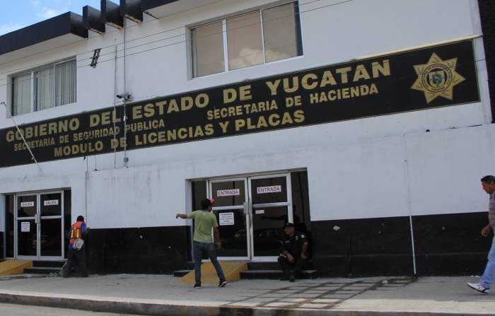 Beneficia a más de 122 mil yucateco descuento por cambio de propietario Beneficia a más de 122 mil yucateco descuento por cambio de propietario