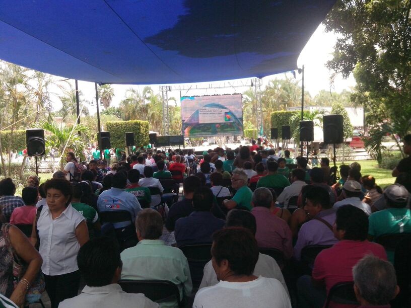 Meridanos viven, sienten y aman el fútbol Meridanos viven, sienten y aman el fútbol