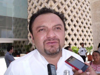 Reta Francisco Torres al Alcalde de Mérida a realizar un recorrido por el Centro Histórico Reta Francisco Torres al Alcalde de Mérida a realizar un recorrido por el Centro Histórico