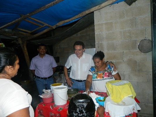 El senador Ávila Ruiz impulsa a las mujeres rurales para que sean empresarias El senador Ávila Ruiz impulsa a las mujeres rurales para que sean empresarias