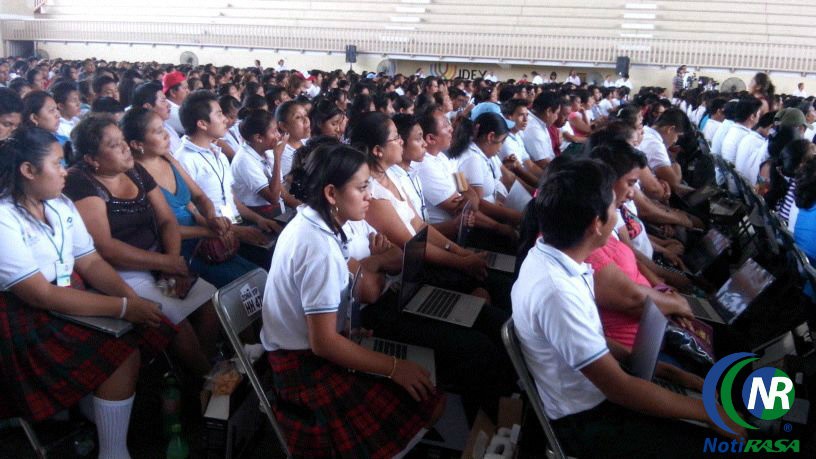 Piden computadoras para la Secundaria Técnica 26 Piden computadoras para la Secundaria Técnica 26