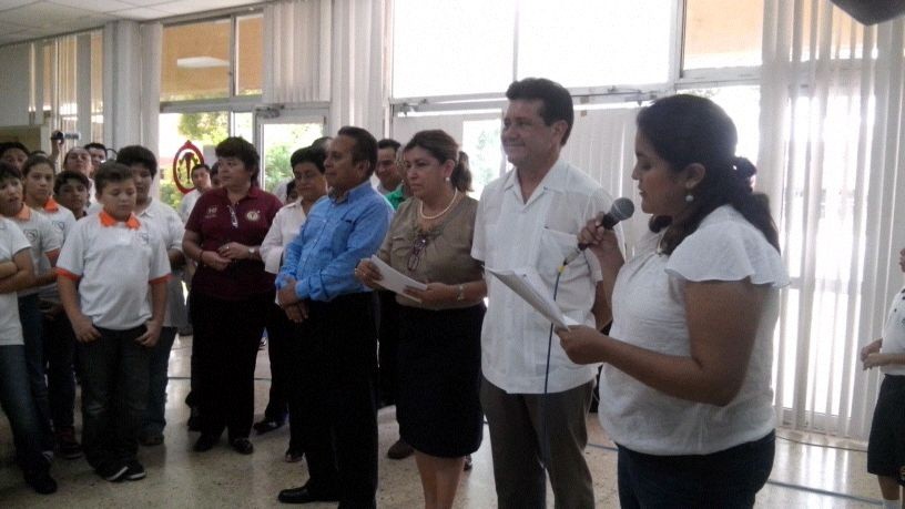 37 proyectos de 94 alumnos compiten en la Expociencia Yucatán 2014 37 proyectos de 94 alumnos compiten en la Expociencia Yucatán 2014