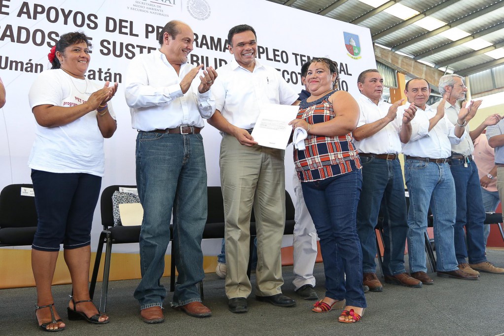 Unidad y trabajo, elementales para asegurar el bienestar de Yucatán: RZB Unidad y trabajo, elementales para asegurar el bienestar de Yucatán: RZB