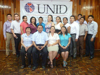 TIZIMIN: 13 abogados reciben cédulas profesionales. TIZIMIN: 13 abogados reciben cédulas profesionales.