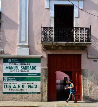 Alumnos calentarán la banca hasta el 14 de julio Alumnos calentarán la banca hasta el 14 de julio