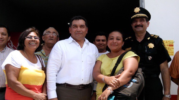 Inicia instalación de 7 cámaras de vigilancia en ciudad Caucel Inicia instalación de 7 cámaras de vigilancia en ciudad Caucel