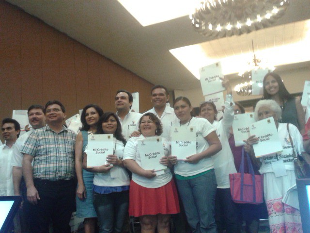 Entregan 258 créditos para micronegocios en Yucatán Entregan 258 créditos para micronegocios en Yucatán