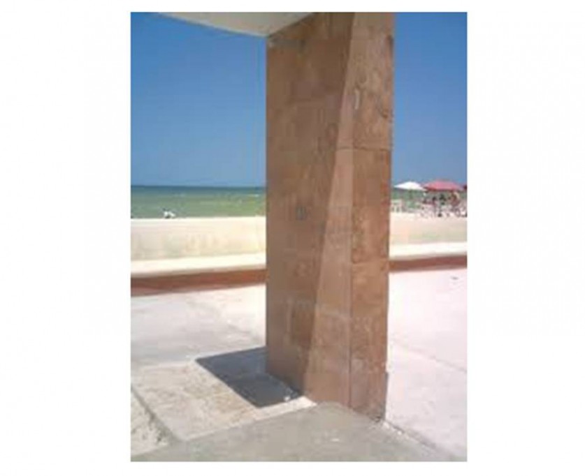 Ya no funcionan las regaderas del malecón de Progreso Ya no funcionan las regaderas del malecón de Progreso