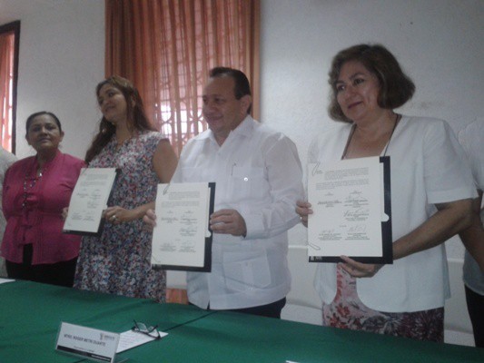 Buscan espacios reales de aprendizaje para alumnos de la UADY Buscan espacios reales de aprendizaje para alumnos de la UADY