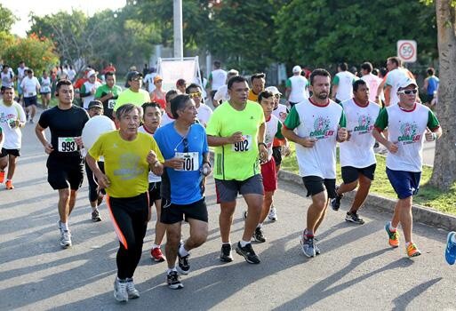 Enrique Cerón gana la Carrera de los Abogados Enrique Cerón gana la Carrera de los Abogados