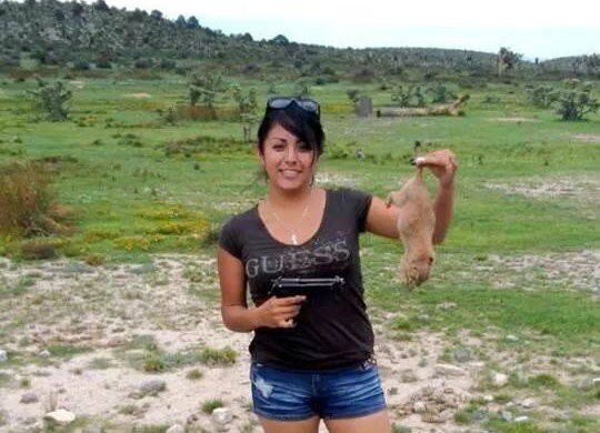 Mata a perrito llanero y lo presume en Facebook