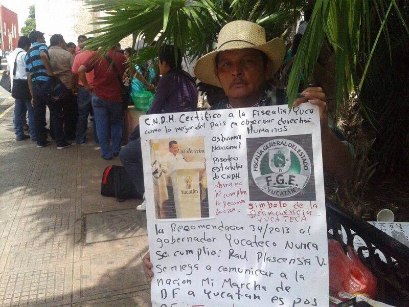 Se encadenará en Los Pinos para ser escuchado por Enrique Peña Nieto Se encadenará en Los Pinos para ser escuchado por Enrique Peña Nieto