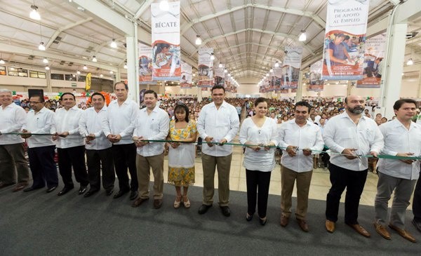 Recibe Yucatán 4 mdp extras para la Secretaría del Trabajo Recibe Yucatán 4 mdp extras para la Secretaría del Trabajo