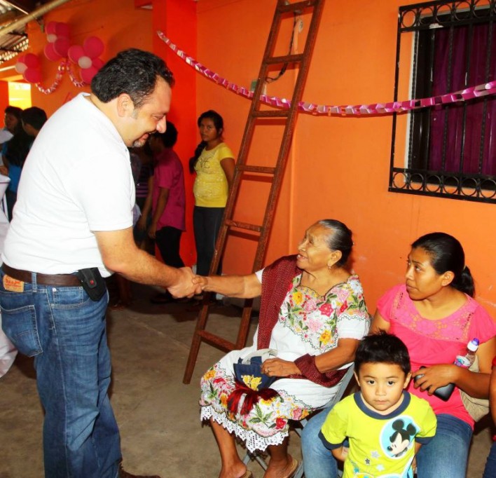 Recorre "Panchito" Torres comisarías de Mérida excluidas de apoyos Recorre "Panchito" Torres comisarías de Mérida excluidas de apoyos