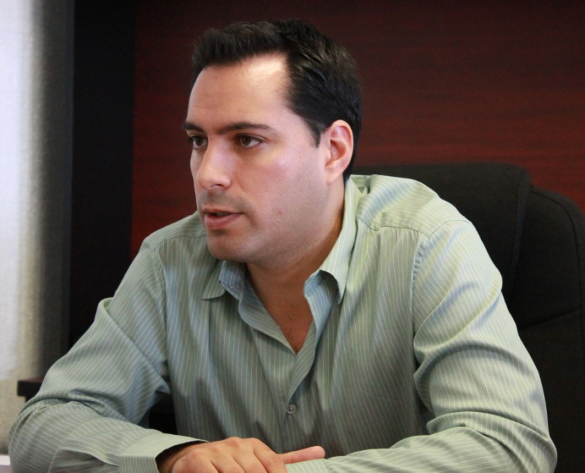 Para el 2014 no habrá austeridad, advierte el diputado Mauricio Vila Dosal Para el 2014 no habrá austeridad, advierte el diputado Mauricio Vila Dosal