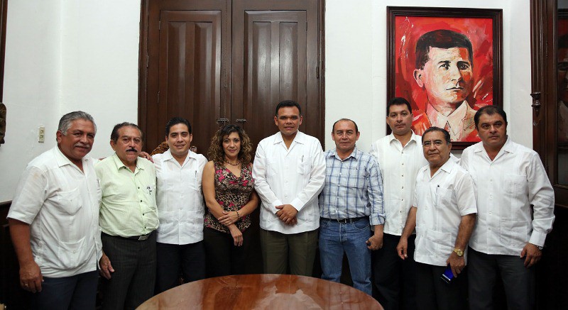 Organizaciones sociales y obreras conmemorarán un año de trabajo por el bienestar de Yucatán Organizaciones sociales y obreras conmemorarán un año de trabajo por el bienestar de Yucatán
