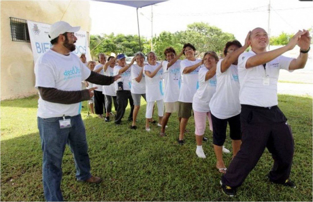 Adultos Mayores participan en el curso de verano del Ayuntamiento de Mérida Adultos Mayores participan en el curso de verano del Ayuntamiento de Mérida