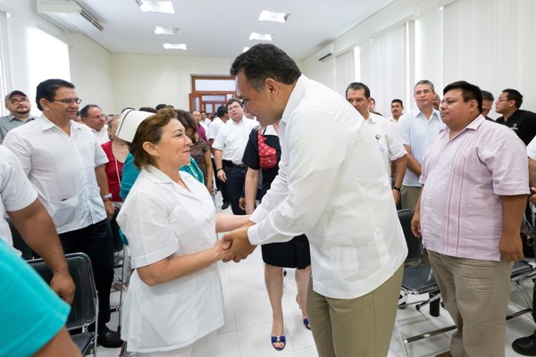 14 personas de escasos recursos fueron operadas en la jornada protésica 14 personas de escasos recursos fueron operadas en la jornada protésica