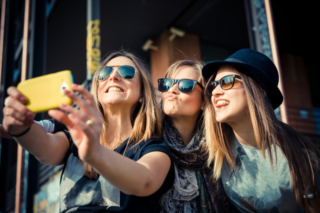 Las "selfies grupales" son llamadas "usie" Las "selfies grupales" son llamadas "usie"