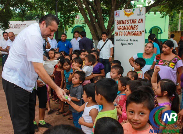 Inauguran en Kanxoc y Xocén ‘Bienestar en vacaciones en tu comisaría’ Inauguran en Kanxoc y Xocén ‘Bienestar en vacaciones en tu comisaría’