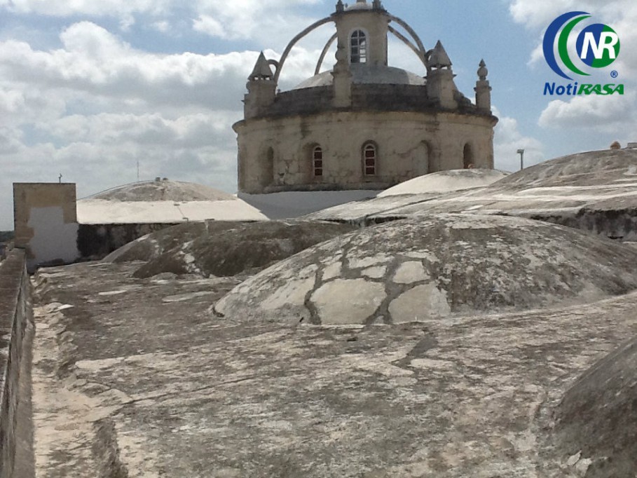Sacerdotes formarán una A.C para restaurar obras en Catedral Sacerdotes formarán una A.C para restaurar obras en Catedral